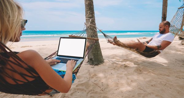 Vakantie! Bereikbaarheid hebben of bereikbaar zijn?